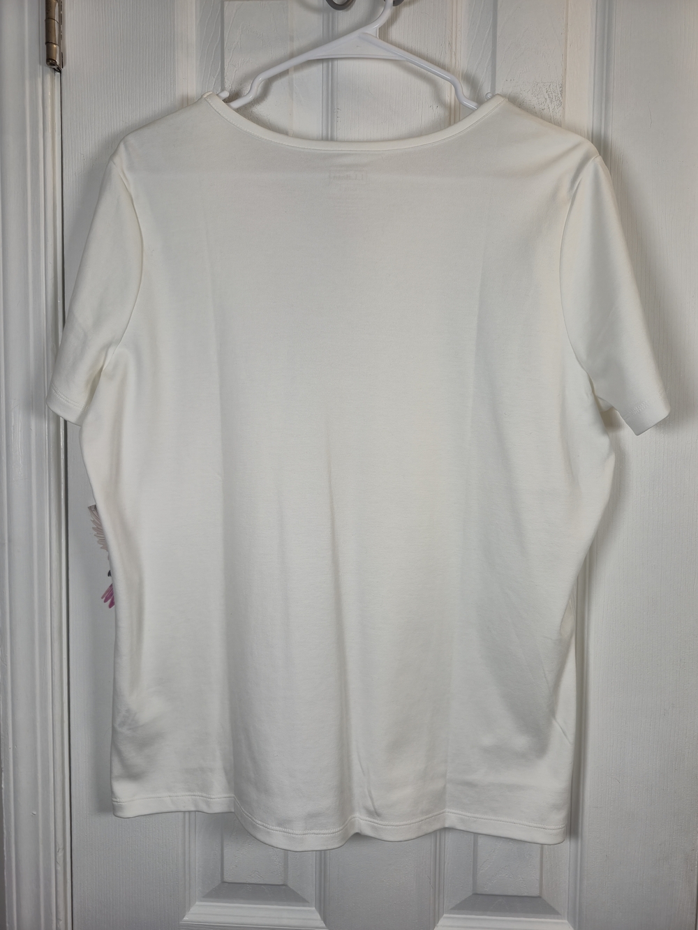 L.L. Bean Supima Cotton V-Neck Tee White Large - Picture 4 of 5